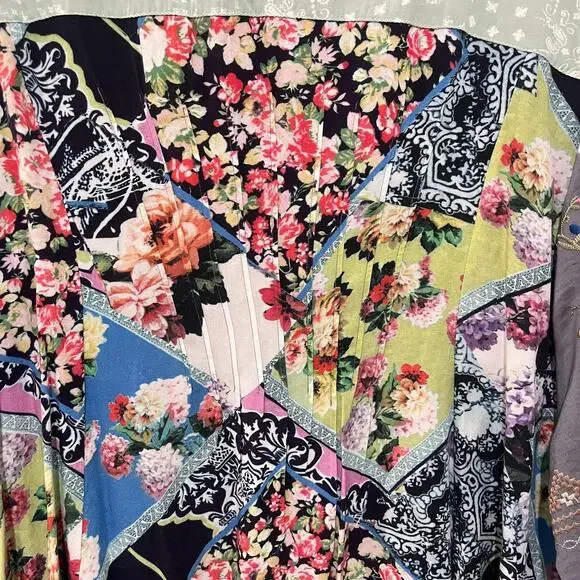 John Mark Shirt Womens Large Gray Embroidered Floral Boho Tunic Top Blouse - Picture 6 of 10